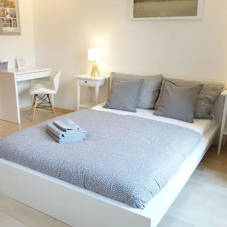 Appartement In Neustadt Balcony And Parking