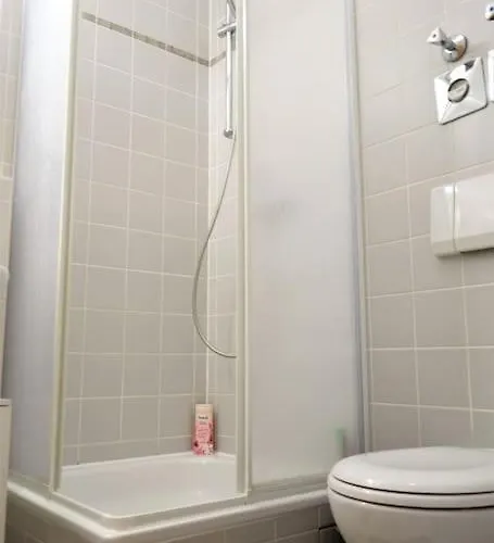 In Neustadt Balcony And Parking * Drezda