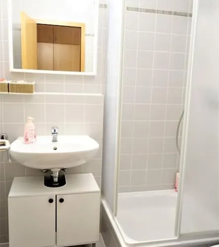 In Neustadt Balcony And Parking Apartman